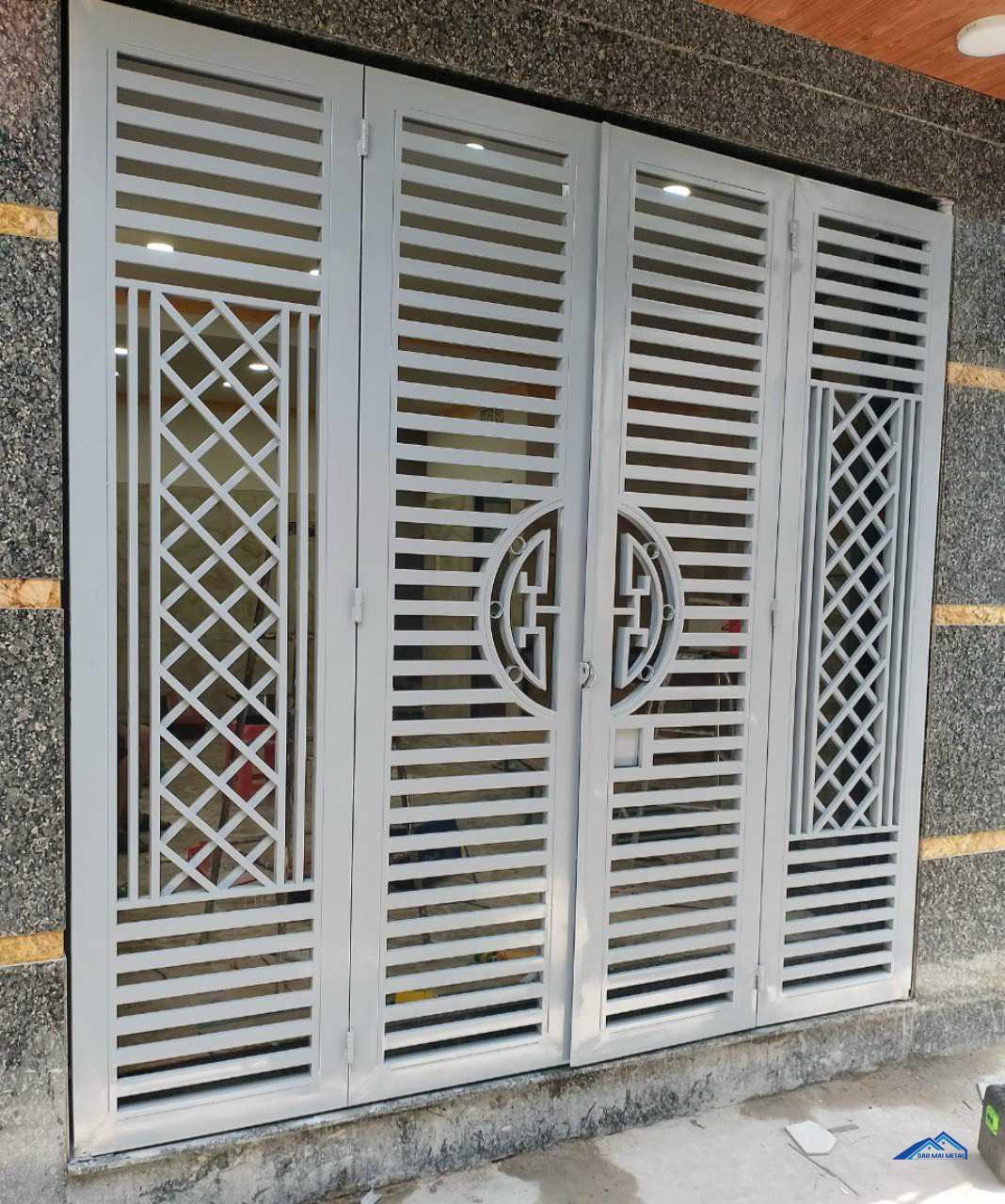 Bảng Giá Làm Cửa Sắt tại TpHCM 8 cửa sắt tphcm