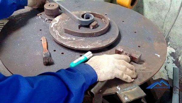 5 Quy Trình Làm Cửa Sắt Mà Bạn Nên Biết 1 quy trình đặc làm cửa sắt