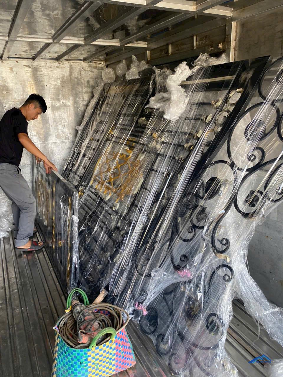 Mẫu Cổng Sắt Mỹ Thuật, Bảng Gía mới nhất 2026 16 làm cổng sắt mỹ thuật