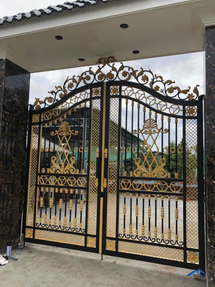 Mẫu Cổng Sắt Mỹ Thuật, Bảng Gía mới nhất 2026 15 làm cổng sắt mỹ thuật