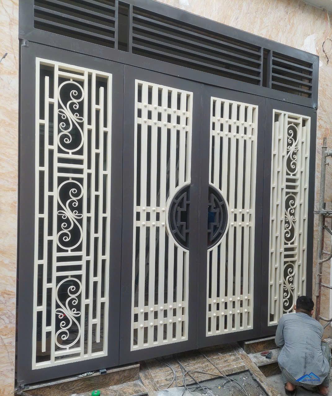 cửa sắt 4 cánh, làm cửa sắt tại dĩ an cửa sắt 4 cánh, làm cửa sắt tại dĩ an