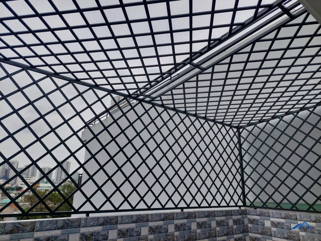 Gía Thợ Làm Khung Sắt Bảo Vệ Sân Thượng Tại Thuận An 2026 4 thợ làm khung sắt bảo vệ sân thượng tại thuận an