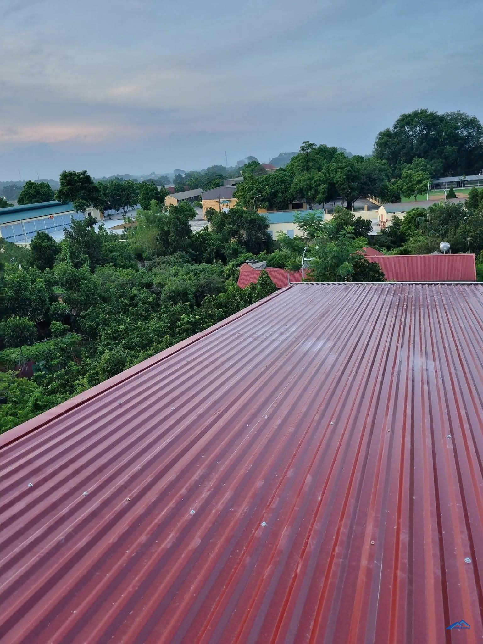 Làm Mái Tôn Tại Quận 8 Làm Mái Tôn Tại Quận 8