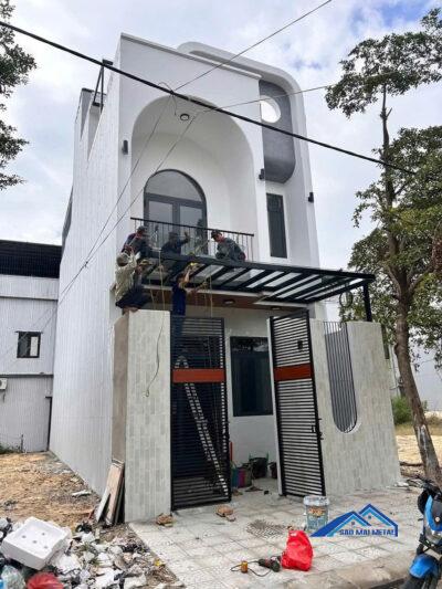 làm khung sắt bảo vệ tại Bàu Bàng