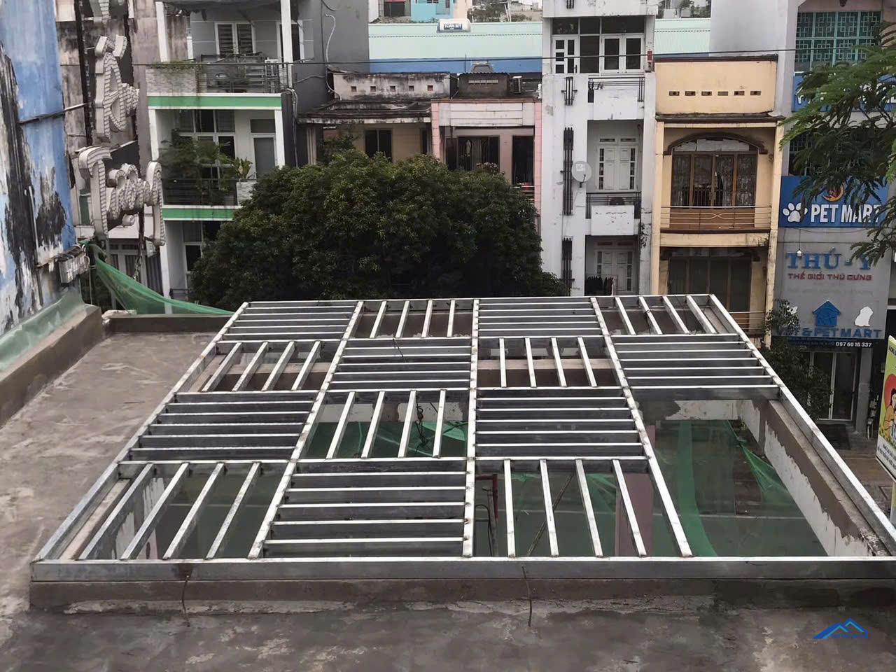 Làm Khung Sắt Bảo Vệ Tại Quận 12