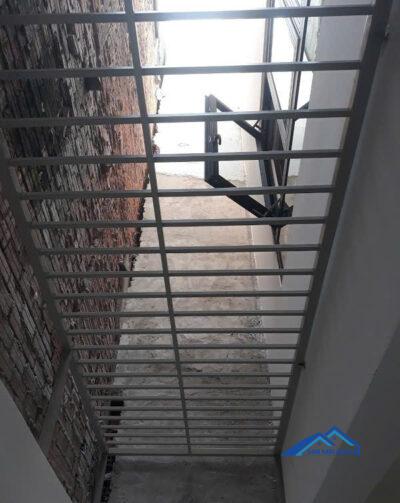 Làm Khung Sắt Bảo Vệ Tại Đức Huệ