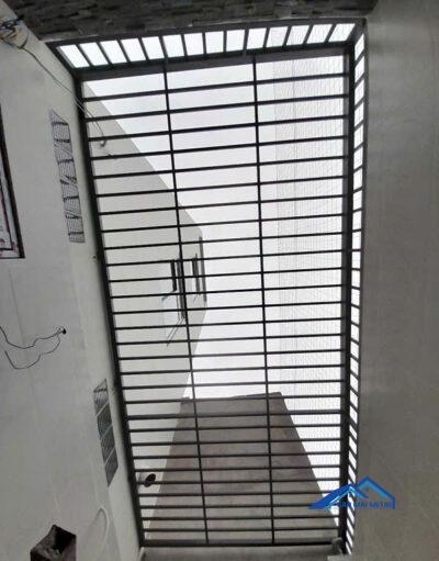 làm khung sắt bảo vệ tại Cần Giuộc 